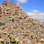 تقرير-مدينة-نيوشهير-كابادوكيا-في-تركيا-من-المسافرون-العرب-1024×576 السياحة في كابادوكيا - السياحة في تركيا