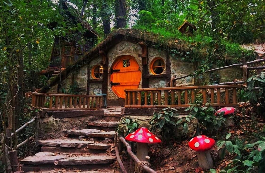 بيت السنافر