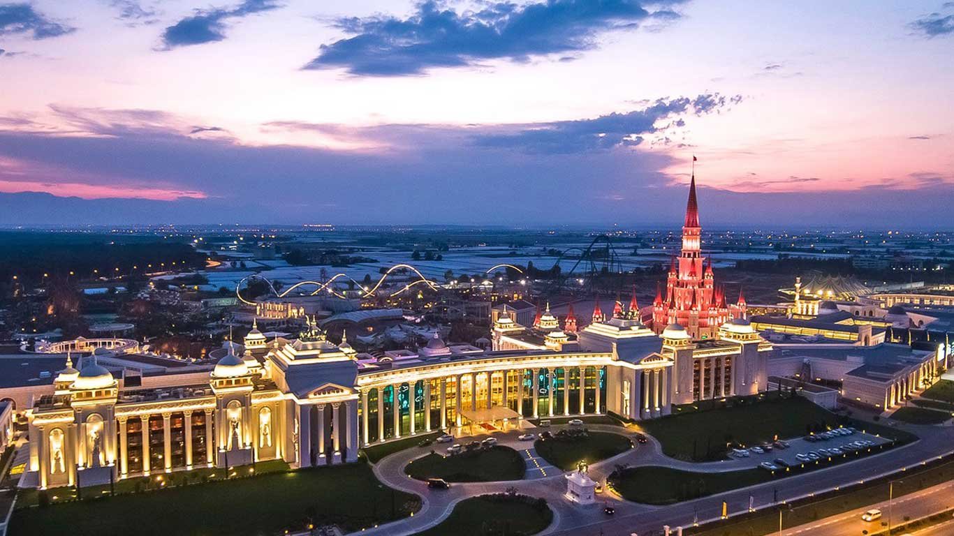 منتجع أرض الأساطير