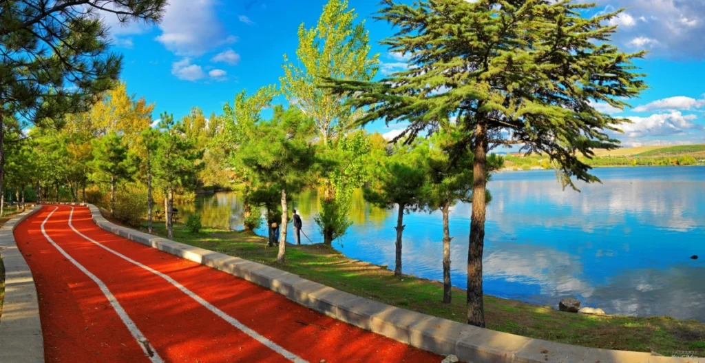 بحيرة مافي غول