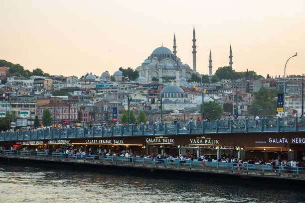 جسر جالاتا التاريخي؟ | شركة سفرنا