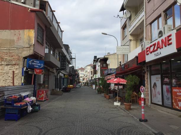  دور سينما فيا بورت توزلا مارينا