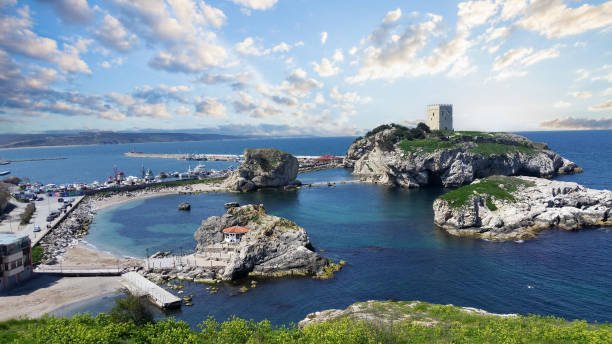 زيارة البحيرة المخفية في قرية شيلا