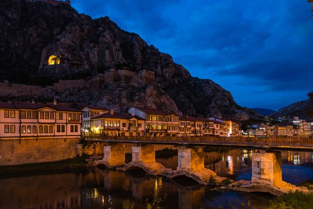 كم تبعد أماسيا عن طرابزون