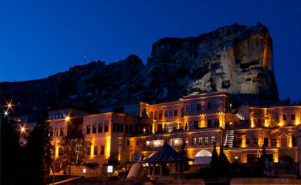 الفنادق المشمولة + نوع الغرف